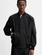 A.P.C. Яке