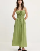 Abercrombie & Fitch Рокля