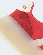 adidas Детски маратонки BARREDA DECODE в червено JP6725