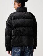 adidas късо яке дамско Helionic черно KQ8765