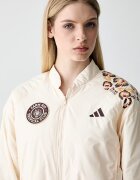 adidas късо яке дамско x Farm Rio бежово KR0283