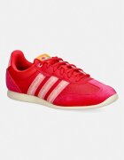 adidas Маратонки Barreda в червено KI3362