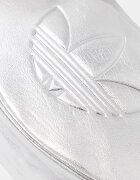 adidas Originals чанта тип хобо дамска от имитация на кожа Adicolor сребърна KR1562