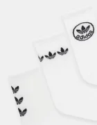 adidas Originals Чорапи Trefoil (3 броя) в бяло JW4043