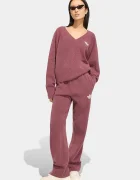 adidas Originals дамски Essentials Knit розов със стандартна талия IA4436