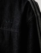 adidas Originals дънково яке дамско от деним Firebird черно KD2926