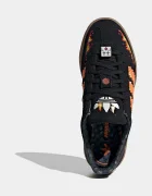 adidas Originals Детски кожени маратонки Minecraft HANDBALL SPEZIAL в черно IH1737