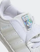 adidas Originals Детски маратонки SUPERSTAR LED LIGHTS в бяло JQ6418