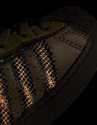 adidas Originals Детски маратонки SUPERSTAR LED LIGHTS в зелено IH6391