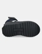 adidas Originals Детски зимни обувки SUPERSTAR WINTER TREK в черно JQ0342