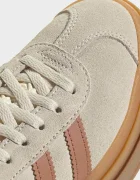 adidas Originals GAZELLE BOLD маратонки за деца бежови KI4707