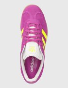 adidas Originals Маратонки Gazelle в лилаво JI1373