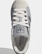 adidas Originals Маратонки SUPERSTAR II в сиво JP9440