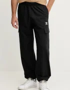 adidas Originals Памучен панталон Essentials мъжки в черно с кройка тип карго JX3913