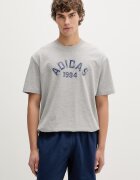 adidas Originals Памучна тениска в сиво с принт KE2251