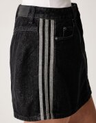 adidas Originals пола от деним черна с изчистена шарка KQ6485