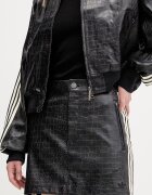 adidas Originals Пола в черно къса със стандартна кройка KE5034