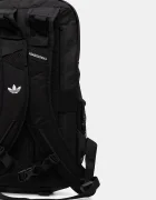 adidas Originals Раница в черно голям размер с изчистен дизайн KE2716