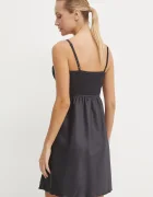 adidas Originals Рокля Femme Galore в черно къса разкроена JN3015