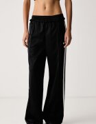 adidas Originals широк панталон дамски Pleated Firebird черен с висока талия LG4302