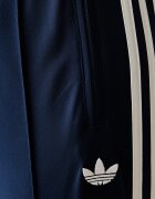 adidas Originals спортен панталон дамски тъмносин KC9018