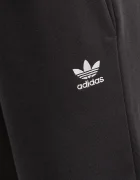 adidas Originals Спортен панталон Femme Galore Wideleg Fleece Pants в черно с изчистен дизайн JN3030