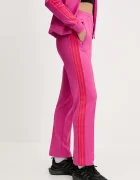 adidas Originals Спортен панталон GRFX Trackpants
