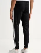 adidas Originals Спортен панталон мъжки в черно с апликация KE3517