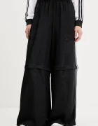 adidas Originals Спортен панталон Oversized Trackpants