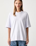 adidas Originals уголемена тениска дамска от памук Essentials виолетова KW0202