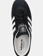 adidas Originals Велурени маратонки Gazelle Lo Pro в черно JR8886