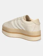 adidas Originals Велурени маратонки Gazelle Stack в бежово JQ7666