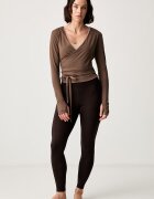 adidas Performance блуза с дълги ръкави за йога дамска Three Stripes Studio кафява KY1960