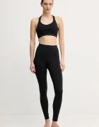 adidas Performance Клин за йога All Me в черно с изчистен дизайн JW7661