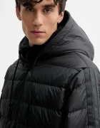 adidas Пухено яке Essentials Climawarm в черно преходен модел JM4061