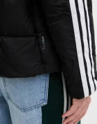 adidas Пухено яке Essentials Climawarm в черно зимен модел JW3429