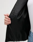 adidas Пухено яке Essentials Climawarm в черно зимен модел JW3429