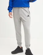 adidas Спортен панталон Essentials