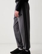 adidas спортен панталон мъжки с памук Three Stripes сив със стандартна талия KY4128