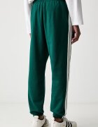 adidas спортен панталон мъжки с памук Three Stripes зелен със стандартна талия KY4129
