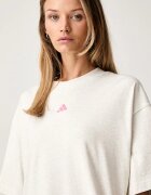 adidas уголемена тениска дамска от памук Essentials бежова KX3166