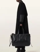 AllSaints Кожена чанта в черно W512XD
