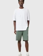 AllSaints Памучен къс панталон UNDRGRND SWEATSHORT