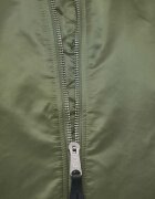 Alpha Industries Яке бомбър с две лица MA-1 в зелено с преходна изолация 100101.01
