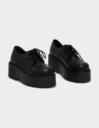 Altercore Половинки обувки SPELL VEGAN дамски в черно с платформа