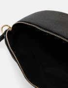 Answear.LAB Кожена чанта за кръст в черно