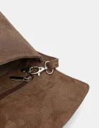 Answear.LAB Велурена чанта в бежово