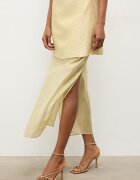 Answear.LAB Велурени сандали from the Unscripted collection в бежово