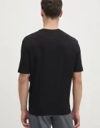 ARMANI EXCHANGE Памучна тениска в черно с апликация XM000363 AF12308