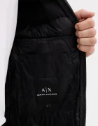 ARMANI EXCHANGE Пухено яке в черно преходен модел XM001577 AF16927